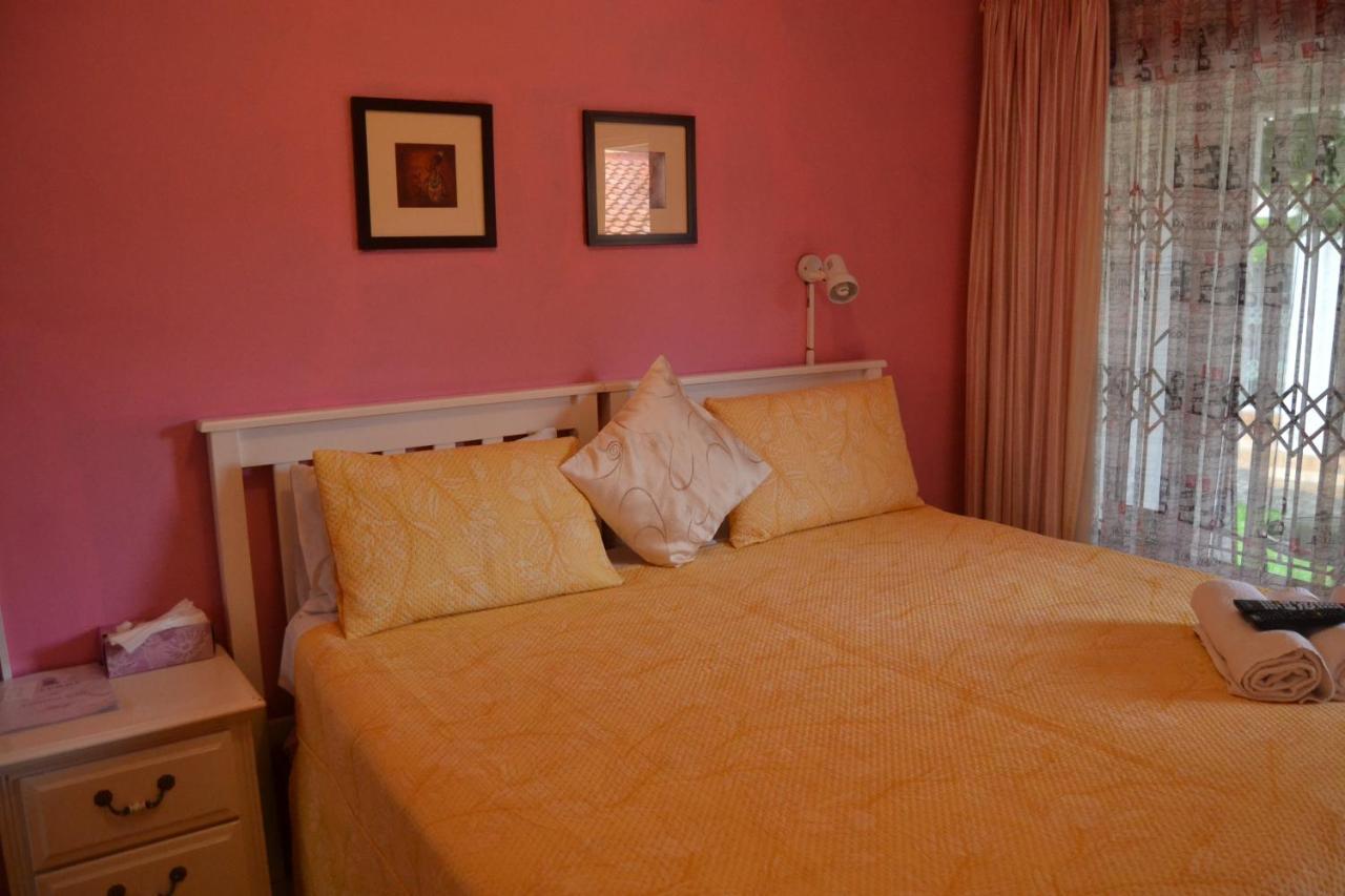Kamogelo Guest House بيلانسبرغ المظهر الخارجي الصورة