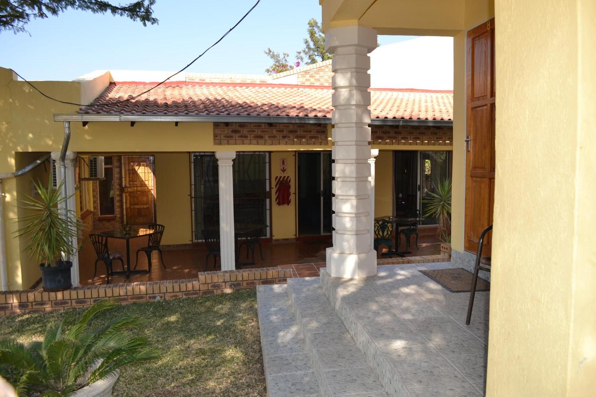 Kamogelo Guest House بيلانسبرغ المظهر الخارجي الصورة