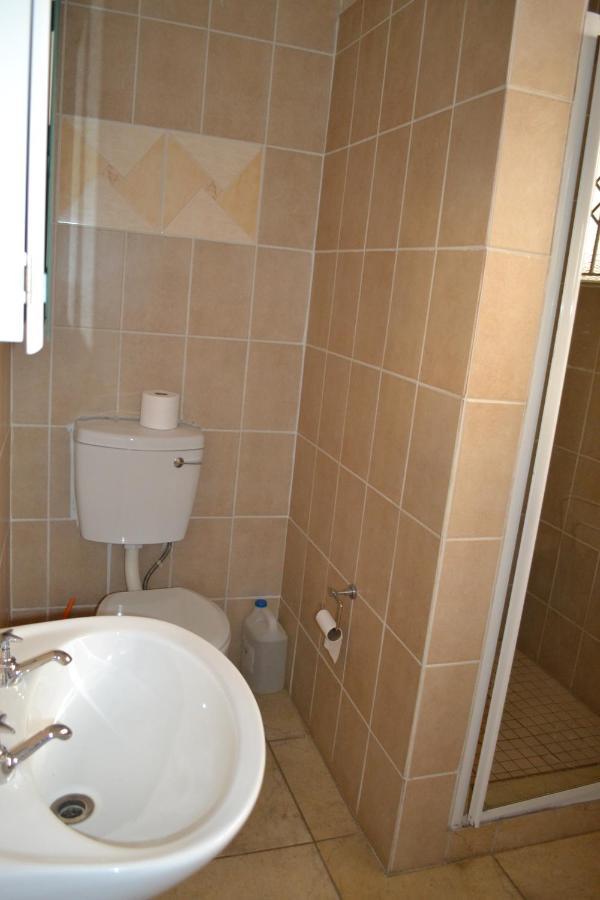Kamogelo Guest House بيلانسبرغ المظهر الخارجي الصورة
