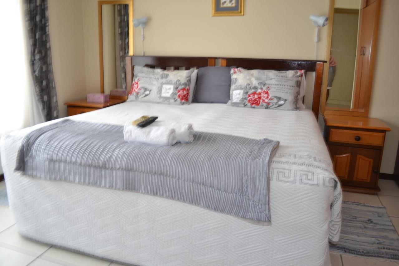 Kamogelo Guest House بيلانسبرغ المظهر الخارجي الصورة