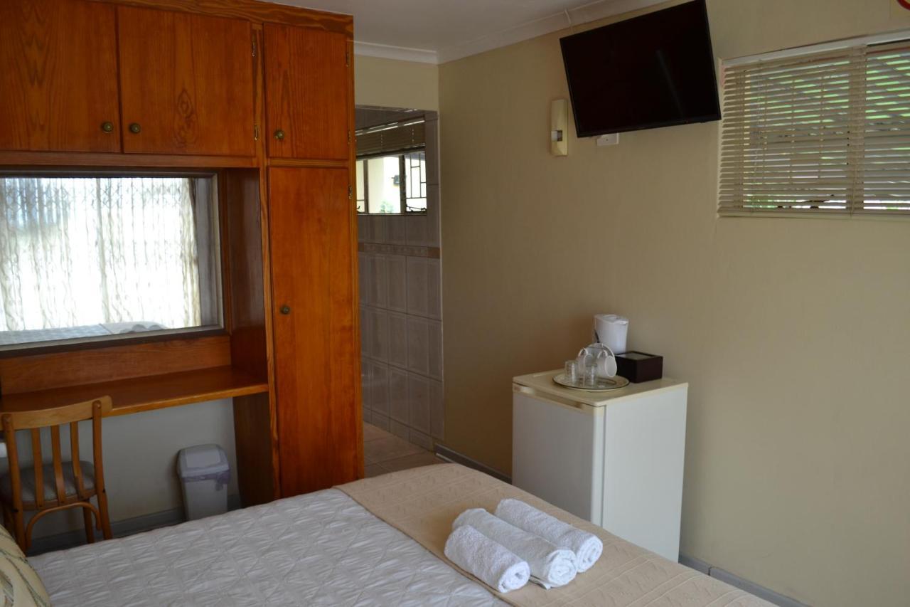 Kamogelo Guest House بيلانسبرغ المظهر الخارجي الصورة